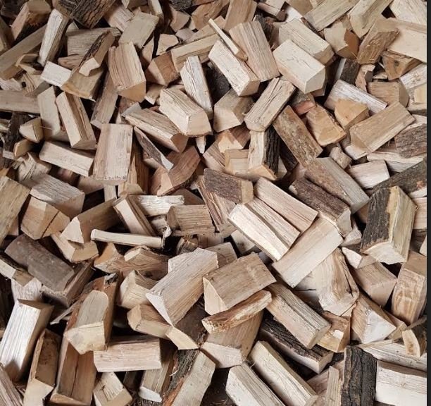 Trockenes Kaminholz als Buche/Eiche -Mix lose