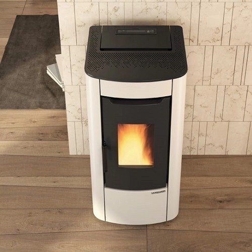 Pelletofen La Nordica Extraflame Sabry 5.0 Evo 7 kW – Bild 3